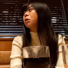 FC2 PPV 4821885　[個撮]※50本限定超特価※即吹かせ人妻ナンパ！イキ漏らしSEX万々歳！ VOL.3