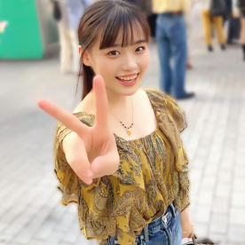 FC2 PPV 4719530 ※在庫限り※身長139cmCカップ。有名製菓CM出演の18歳の元キッズモデル。剛毛アンダーヘアーを初公開！ 衝撃の中出し込み3連続射精映像 ※数量限定先着順で原版送付