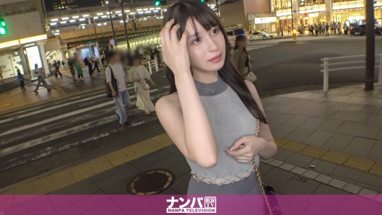 「マジ軟派、初撮。 2113 【誰がどう見ても美人】【えちえち感溢れる高級ボディ】派手な見た目に反しておっとりキャラのフランスのクォーター美女を錦糸町でナンパ！エロい腰使いで自ら悶えまくる騎乗位は僥倖！！正座して奥まで咥えてくるノーハンドフェラも極上！！」